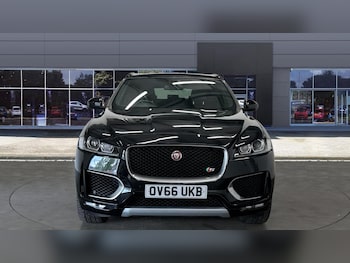 Used Jaguar F-Pace 2016 for sale - 75700184: Photo