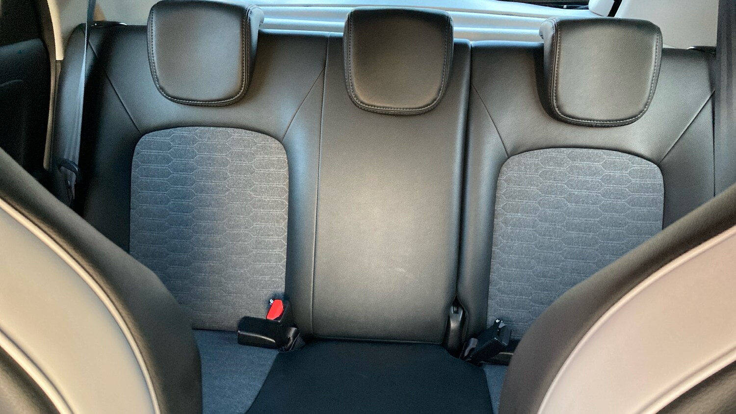 Used Renault Zoe 2022 for sale - 77818709: Photo 15