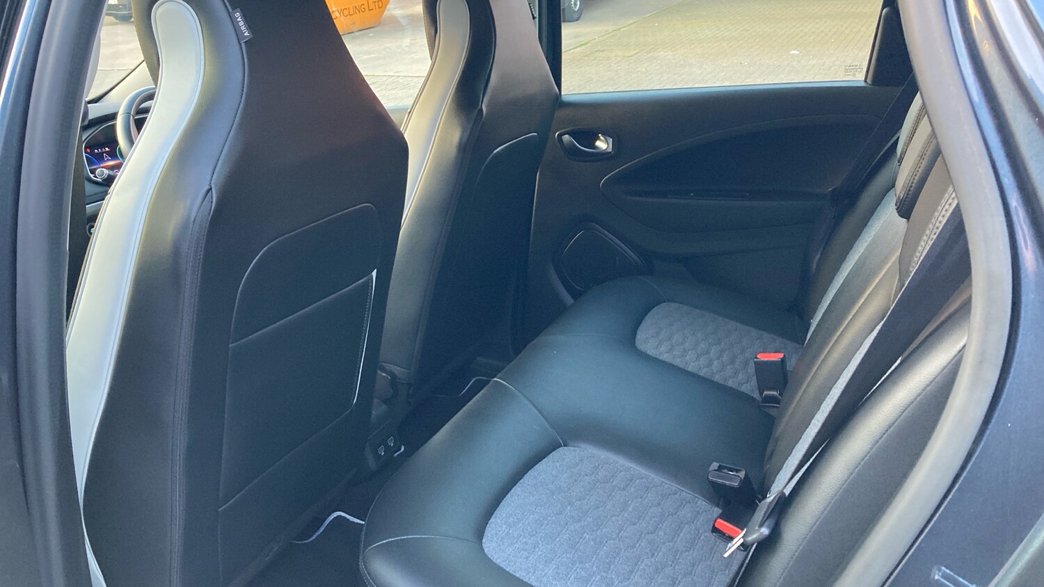 Used Renault Zoe 2022 for sale - 77818709: Photo 16