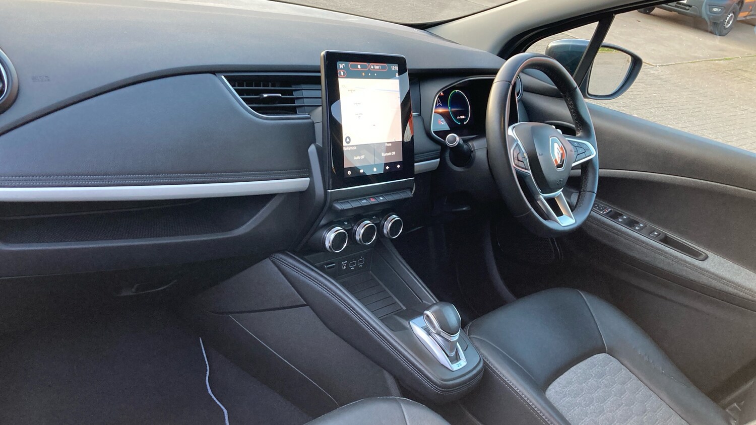 Used Renault Zoe 2022 for sale - 77818709: Photo 9