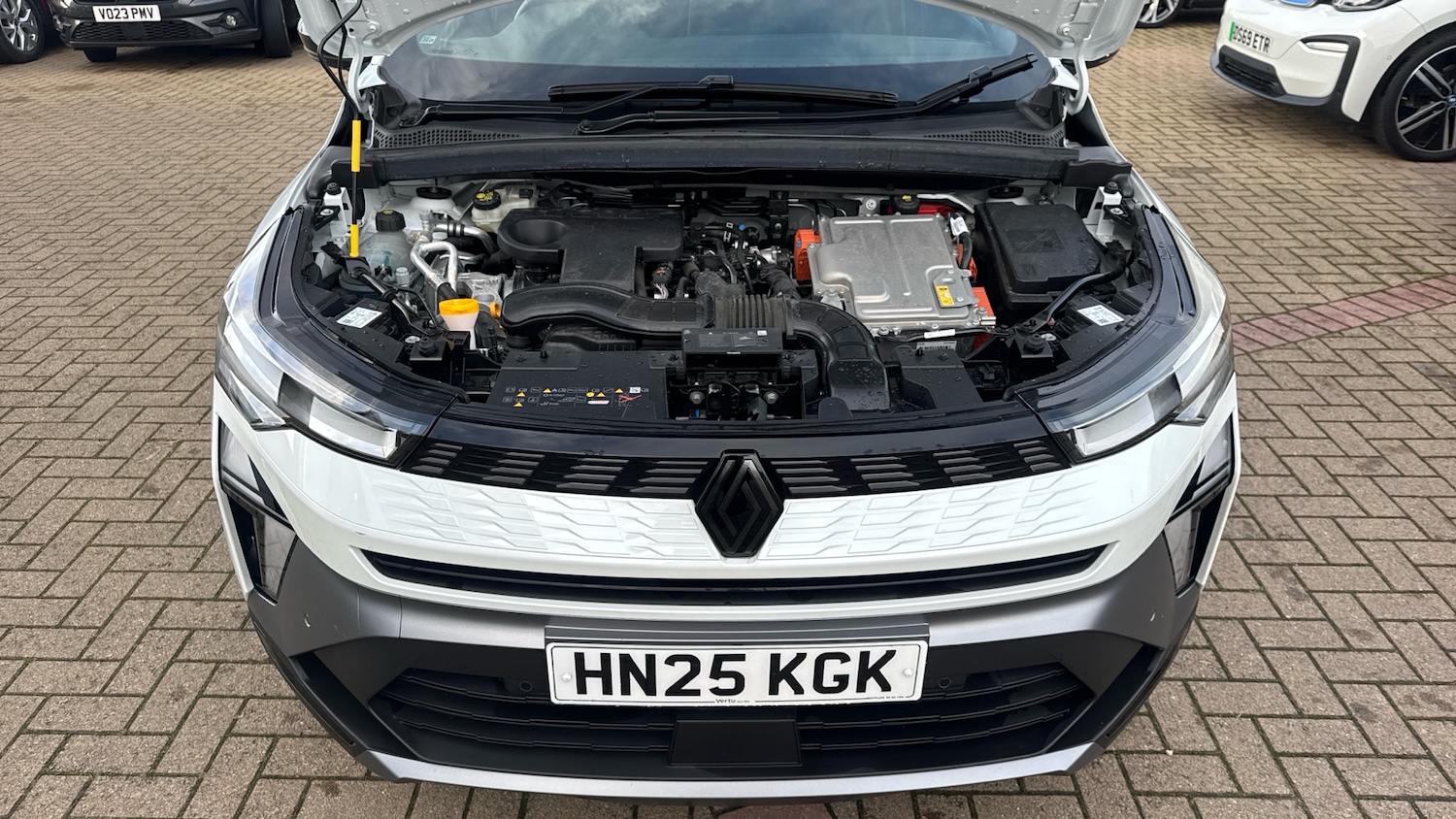 Used Renault Other 2025 for sale - 76971100: Photo 8