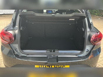 Used Dacia Sandero Stepway 2021 for sale - 78747793: Photo