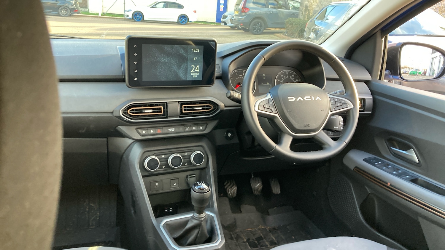 Used Dacia Sandero Stepway 2025 for sale - 77079463: Photo 10