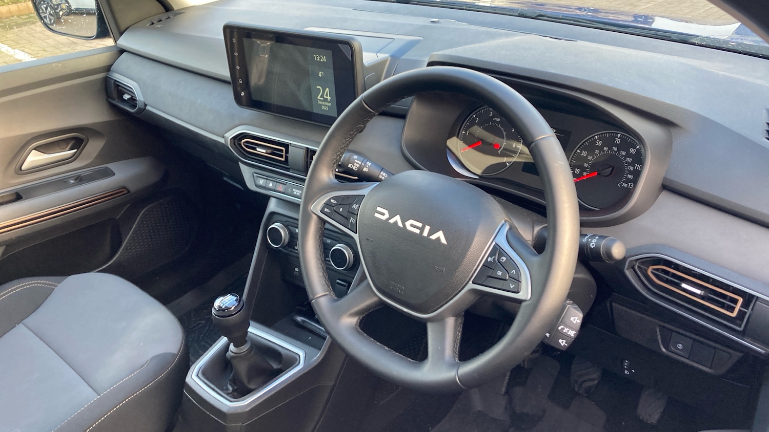 Used Dacia Sandero Stepway 2025 for sale - 77079463: Photo 11