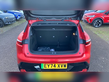 Used Renault Megane E Tech 2024 for sale - 76712305: Photo