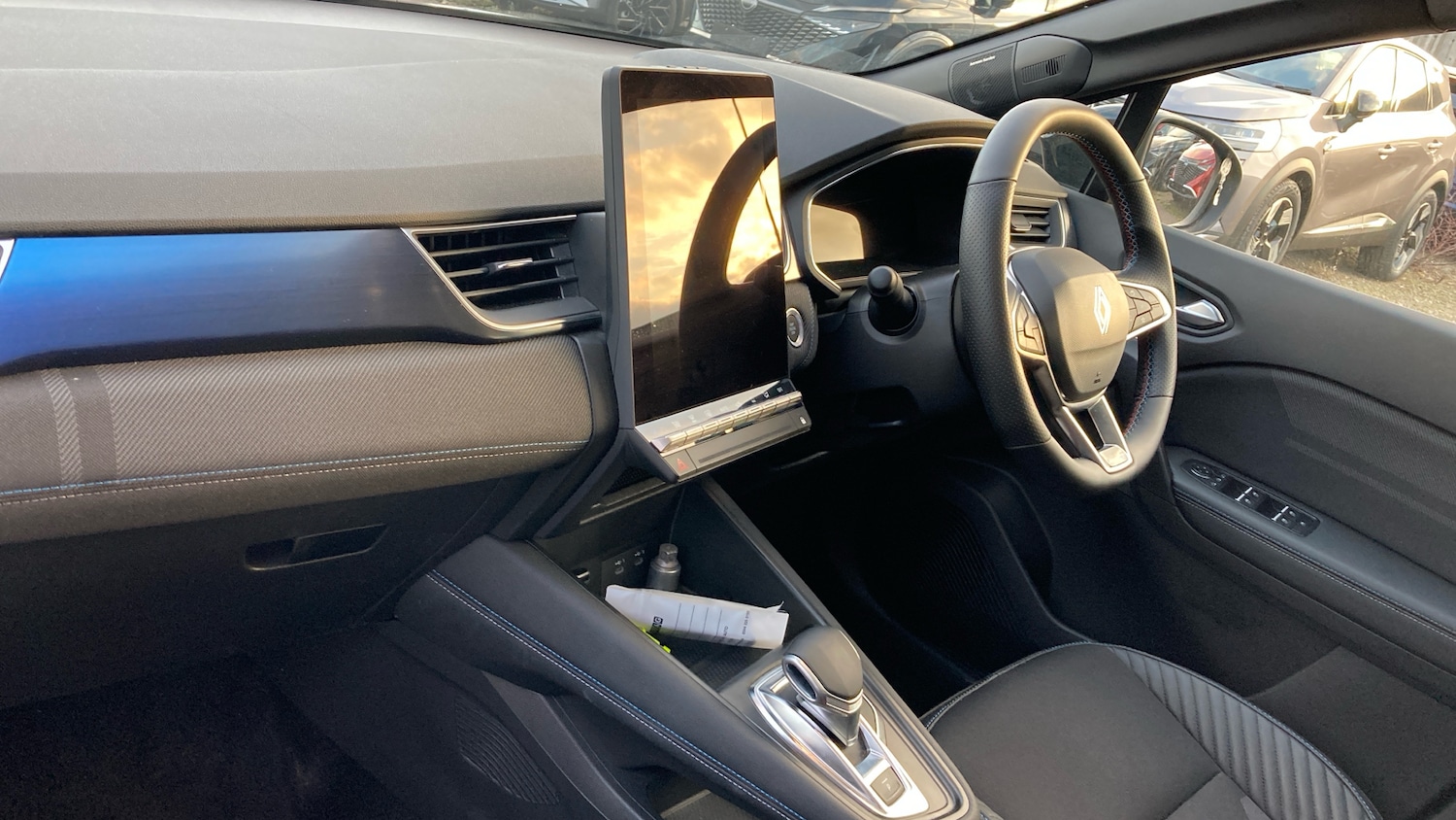 Used Renault Other 2024 for sale - 77103334: Photo 9