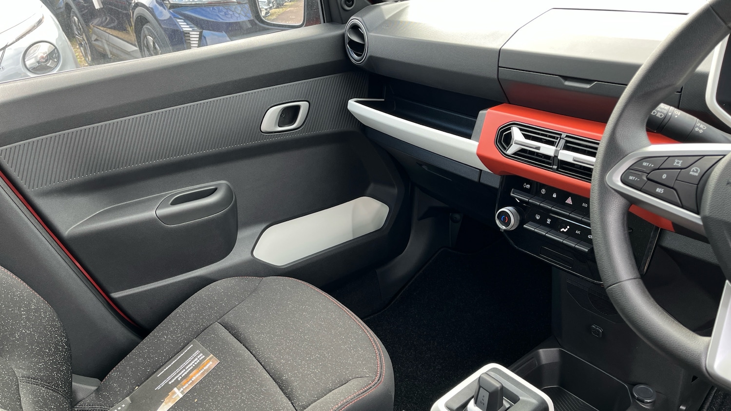 Used Dacia Spring 2025 for sale - 76322444: Photo 14