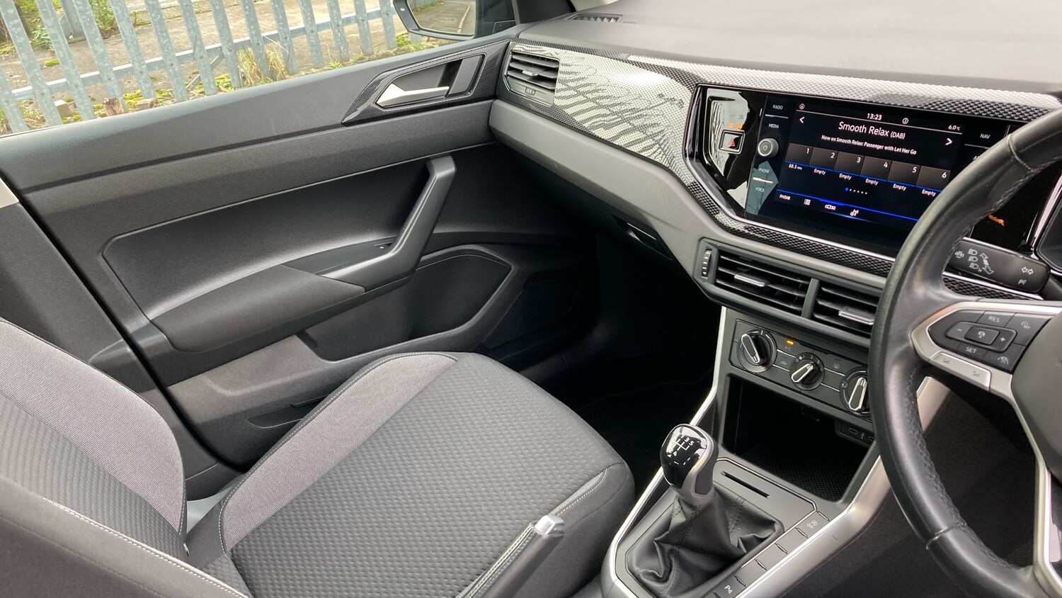 Used Volkswagen Polo 2022 for sale - 77663317: Photo 14