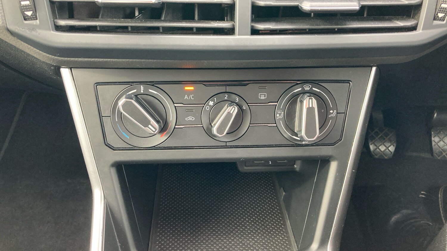 Used Volkswagen Polo 2022 for sale - 77663317: Photo 28