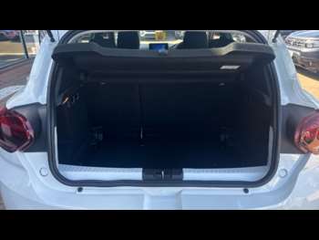 Used Dacia Sandero Stepway 2021 for sale - 74387091: Photo