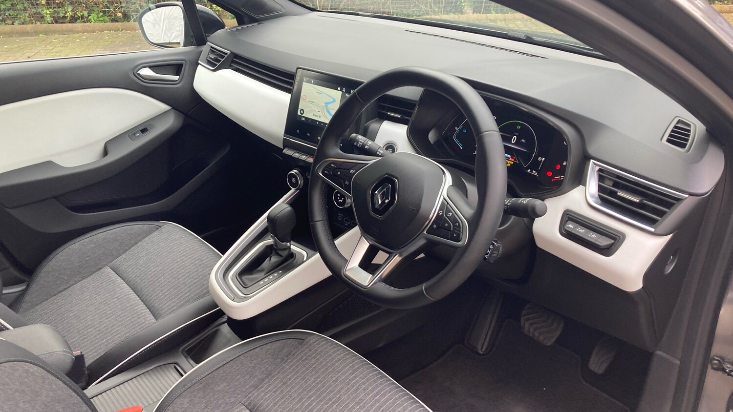 Used Renault Clio 2023 for sale - 78151742: Photo 11