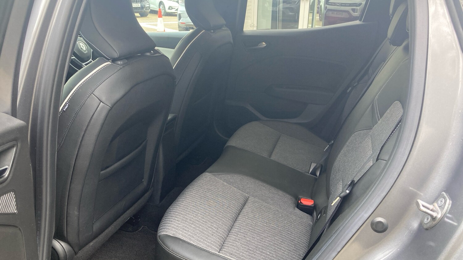 Used Renault Clio 2023 for sale - 78151742: Photo 16