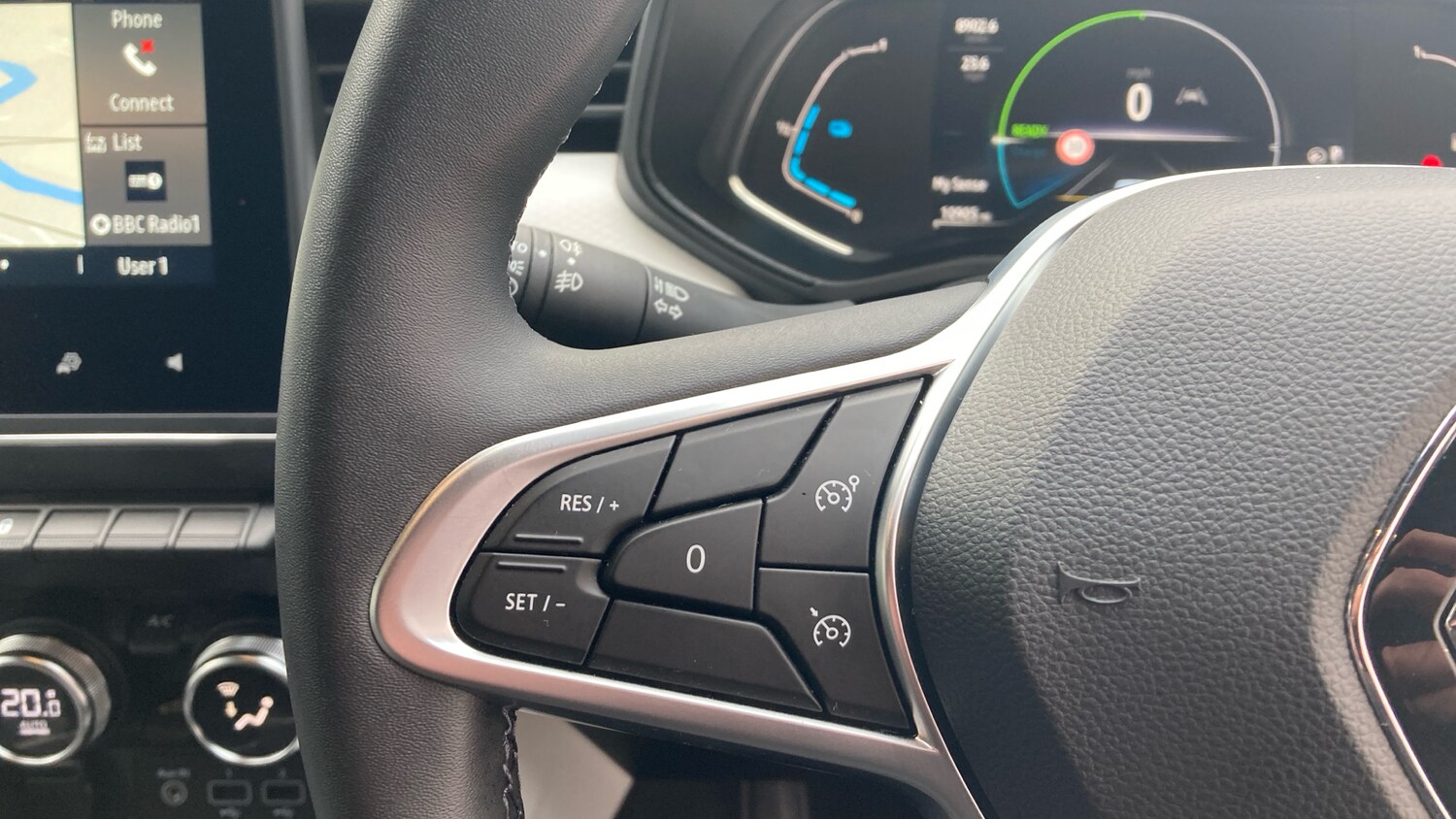 Used Renault Clio 2023 for sale - 78151742: Photo 30