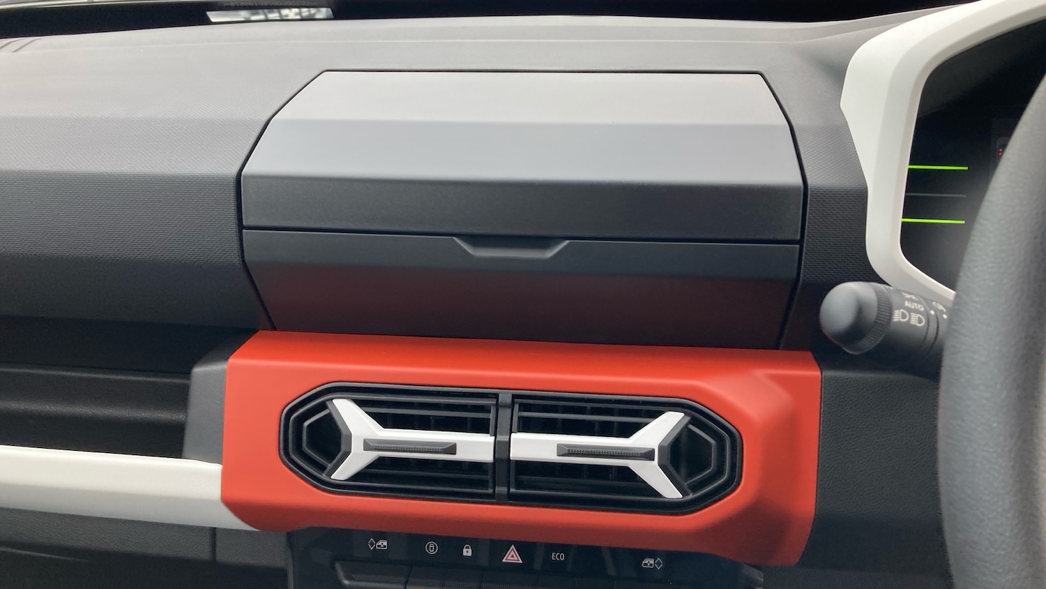 Used Dacia Spring 2025 for sale - 76322428: Photo 12