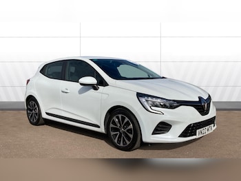 Used Renault Clio 2022 for sale - 76117287: Photo