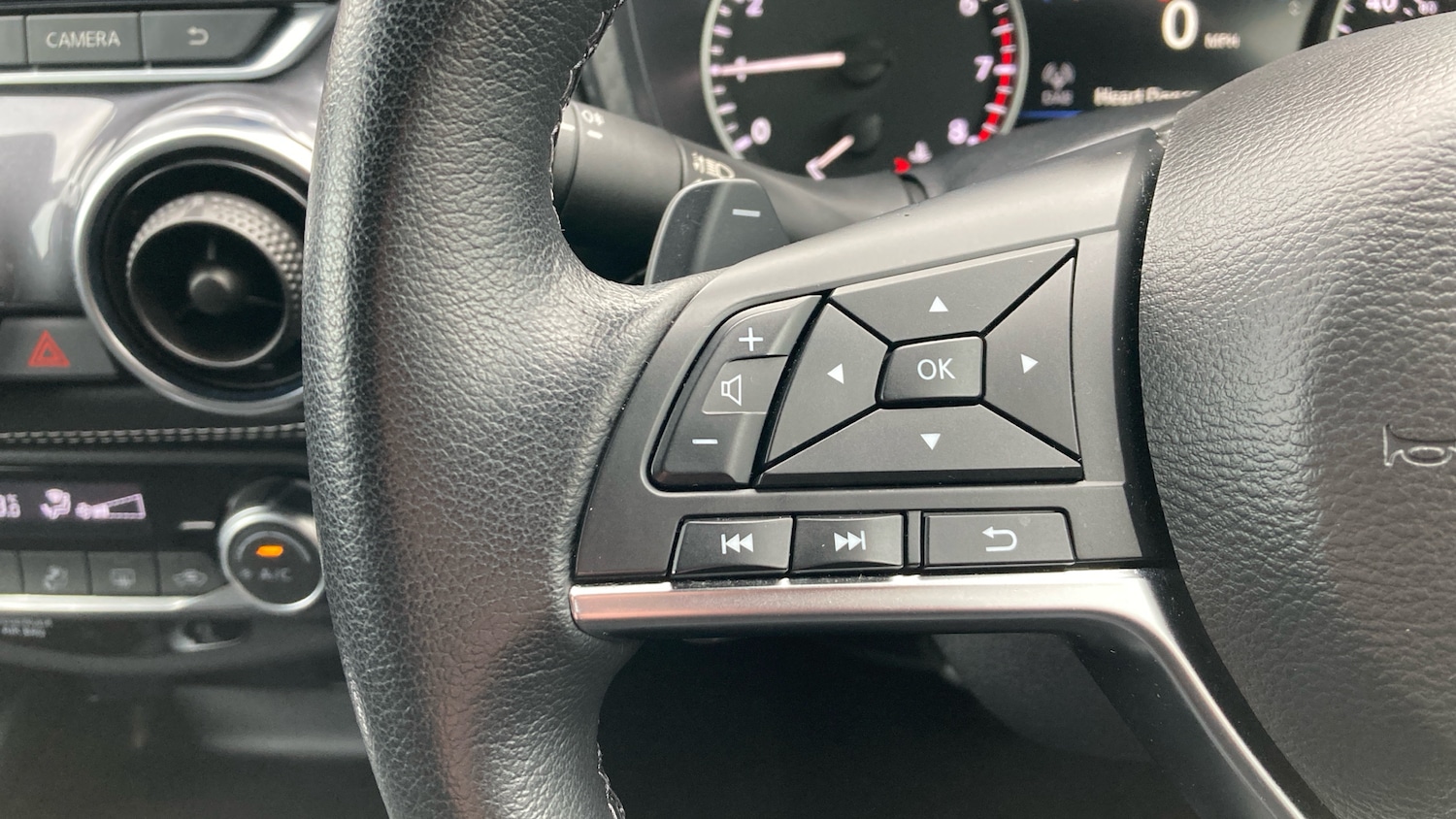 Used Nissan Juke 2023 for sale - 77902892: Photo 21