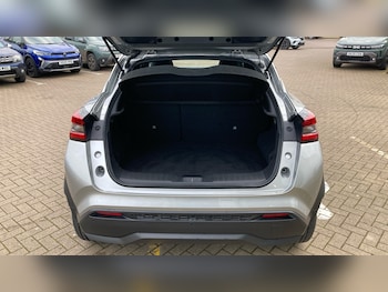 Used Nissan Juke 2023 for sale - 77902892: Photo