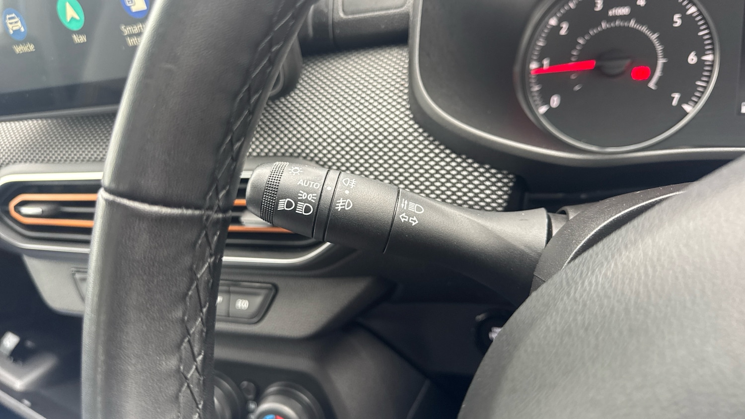 Used Dacia Sandero Stepway 2021 for sale - 77777449: Photo 26