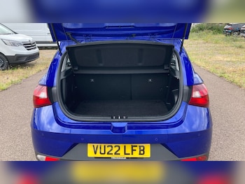 Used Hyundai i20 2022 for sale - 75512228: Photo