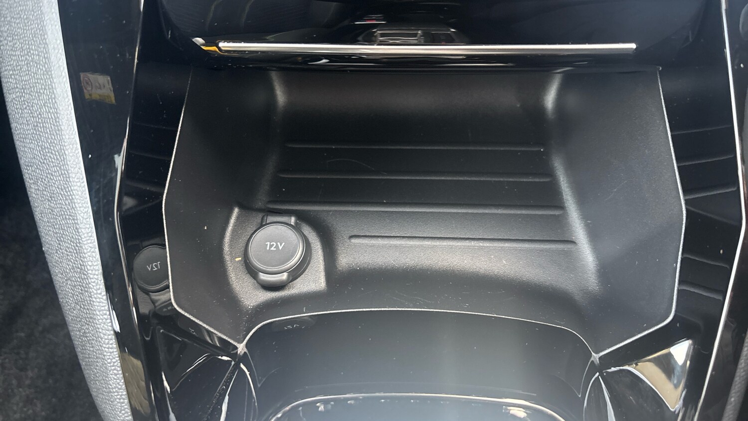 Used Peugeot 2008 2025 for sale - 76766780: Photo 29