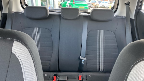 Used Hyundai i10 2022 for sale - 75983027: Photo 15