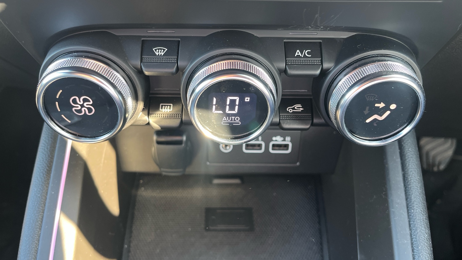 Used Renault Clio 2024 for sale - 77946953: Photo 21