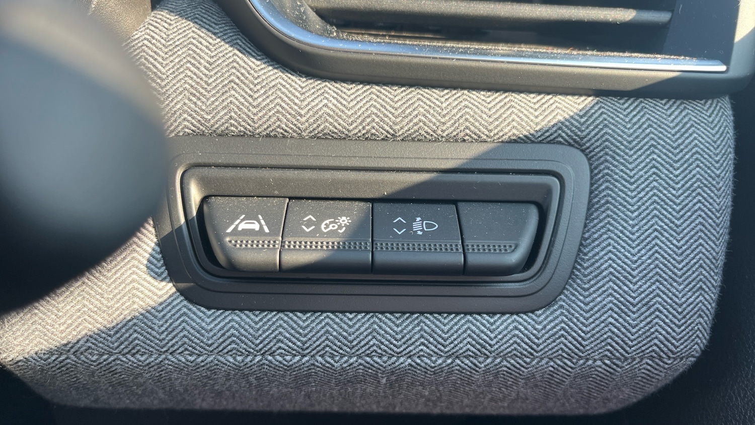 Used Renault Clio 2024 for sale - 77946953: Photo 28