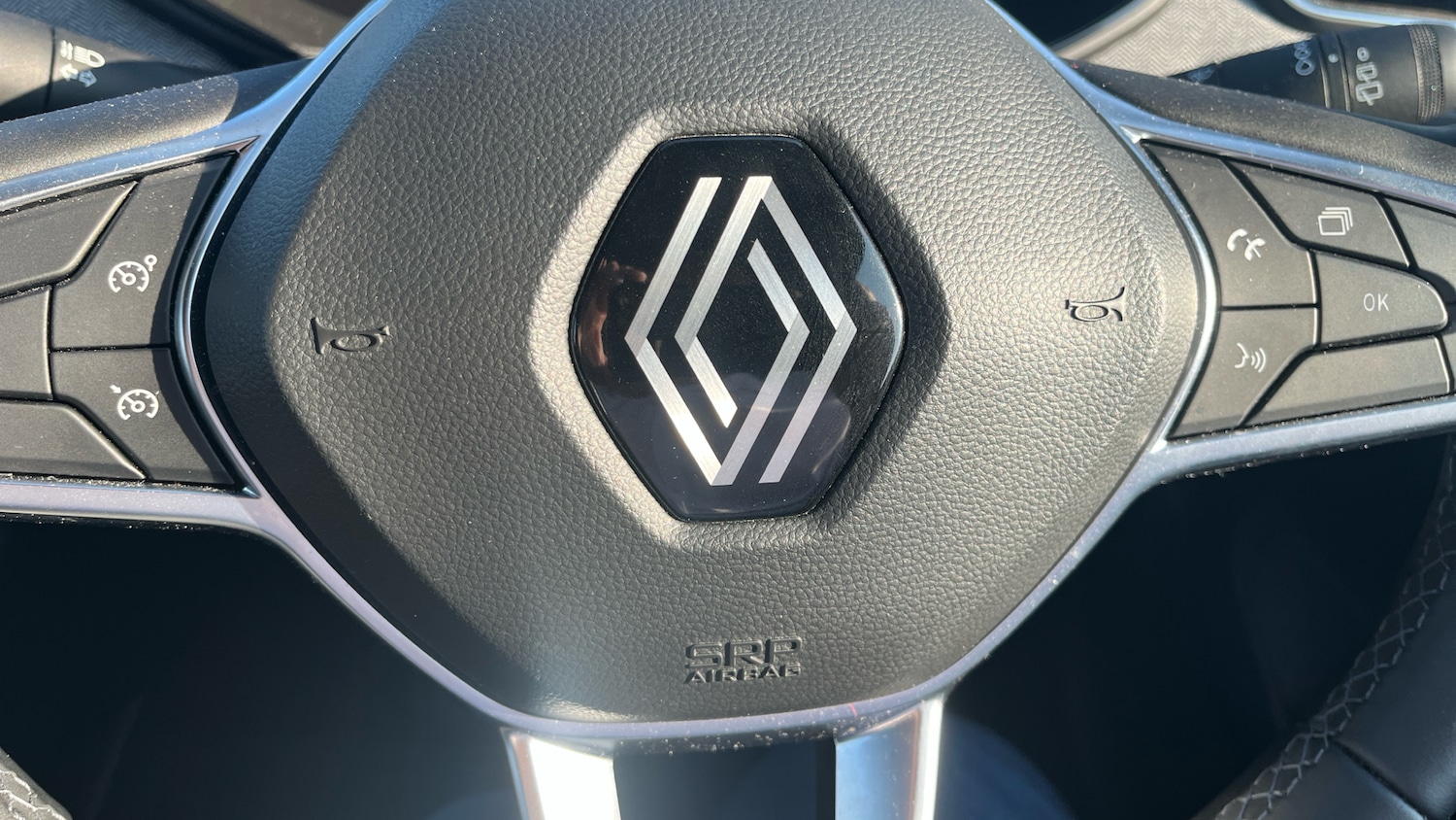 Used Renault Clio 2024 for sale - 77946953: Photo 29