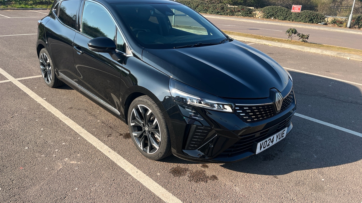 Used Renault Clio 2024 for sale - 77946953: Photo 37