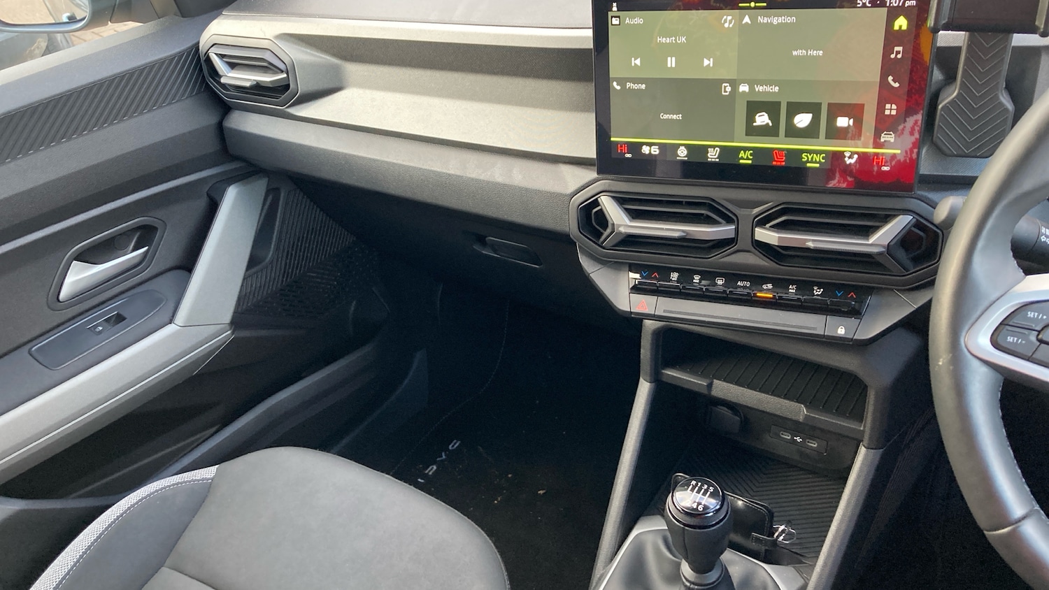 Used Dacia Bigster 2025 for sale - 76426200: Photo 14