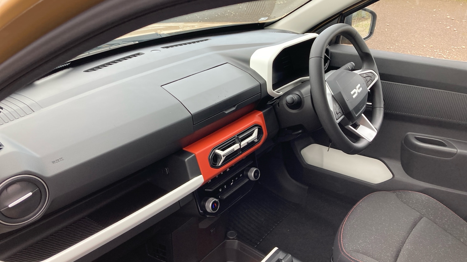 Used Dacia Spring 2025 for sale - 76322441: Photo 9