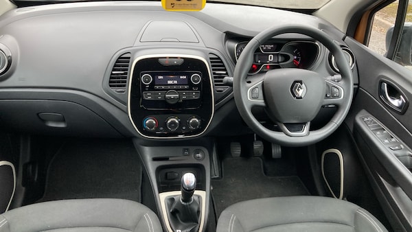 Used Renault Captur 2020 for sale - 76076232: Photo 10