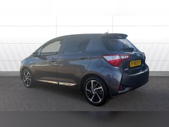 Used Toyota Yaris 2019 for sale - 79638005: Photo