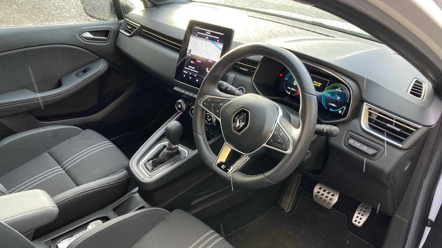 Used Renault Clio 2023 for sale - 76467920: Photo 11