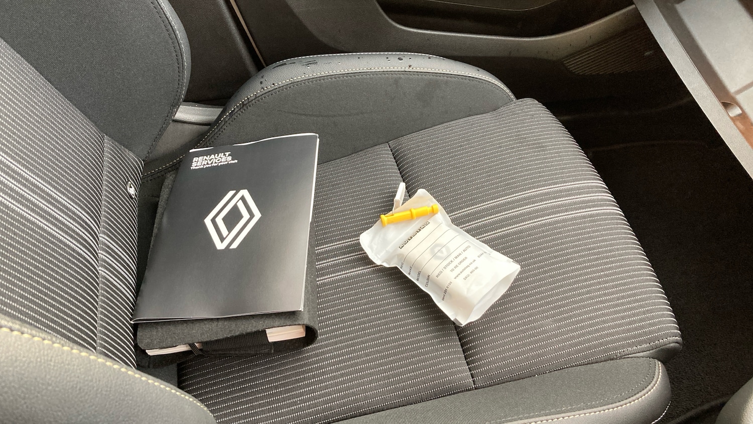 Used Renault Clio 2023 for sale - 76467920: Photo 19