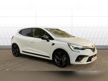 Used Renault Clio 2023 for sale - 76467920: Photo