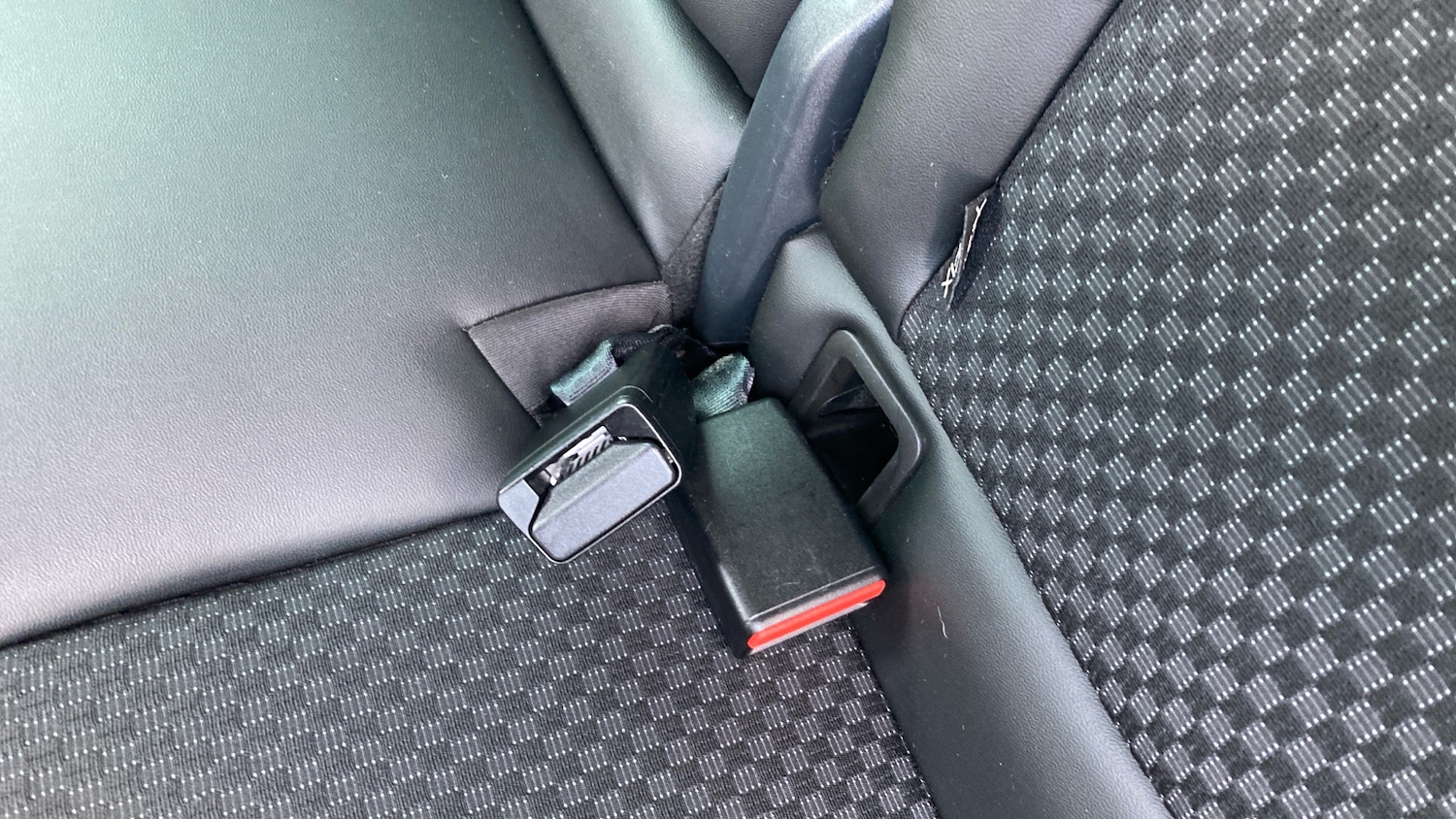 Used Renault Clio 2019 for sale - 77432530: Photo 17