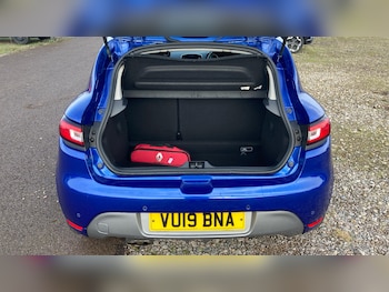 Used Renault Clio 2019 for sale - 77432530: Photo