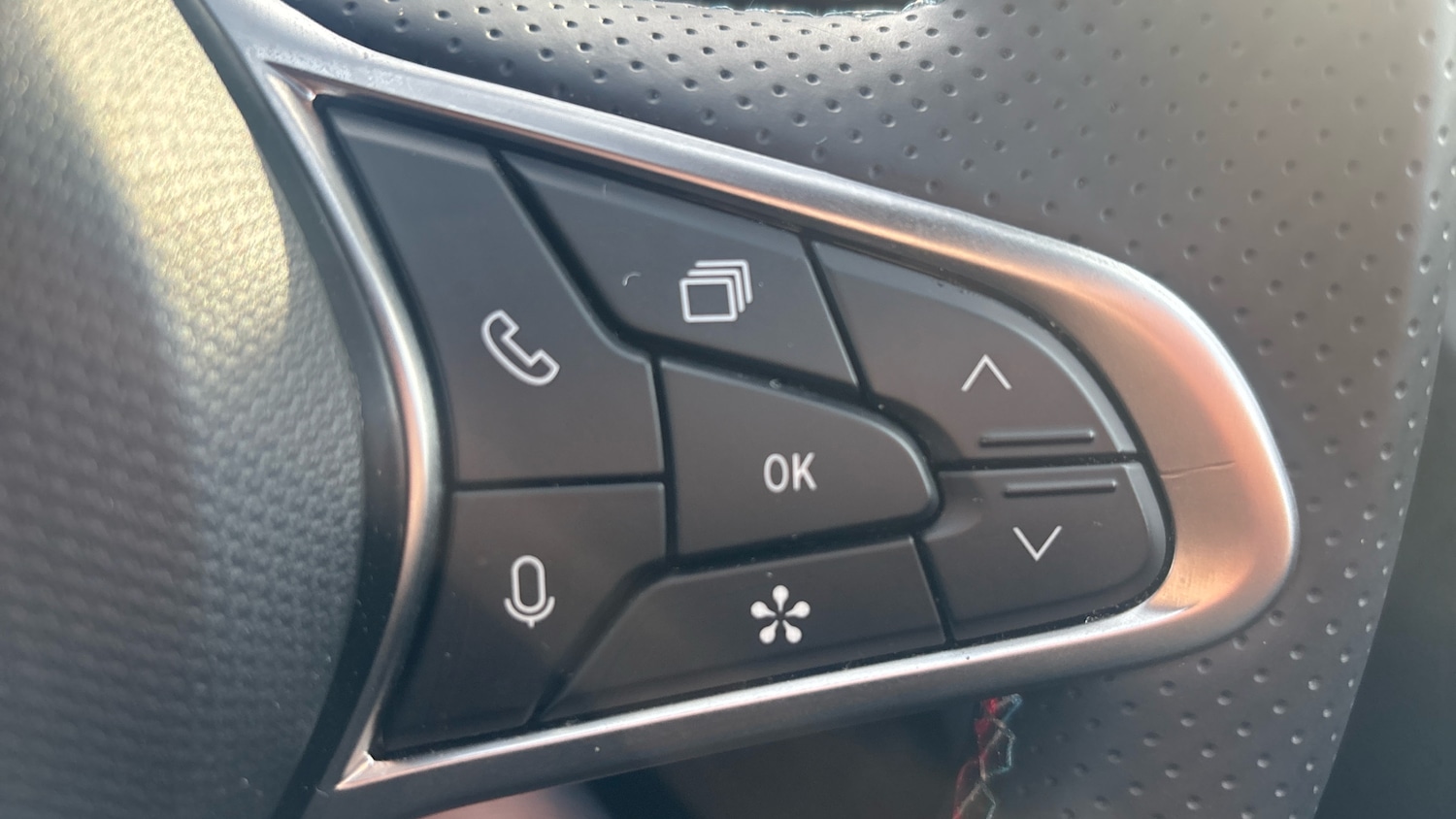 Used Renault Other 2024 for sale - 77353456: Photo 22