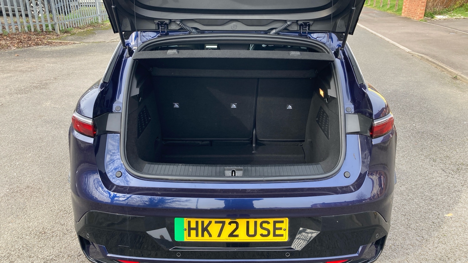 Used Renault Megane E Tech 2022 for sale - 78150533: Photo 4