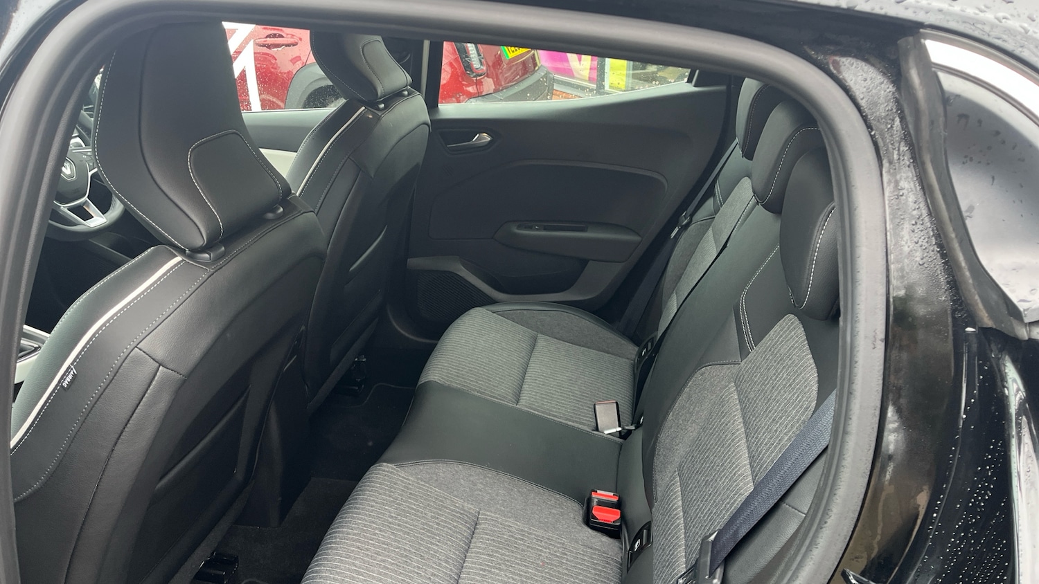 Used Renault Clio 2022 for sale - 77125625: Photo 16