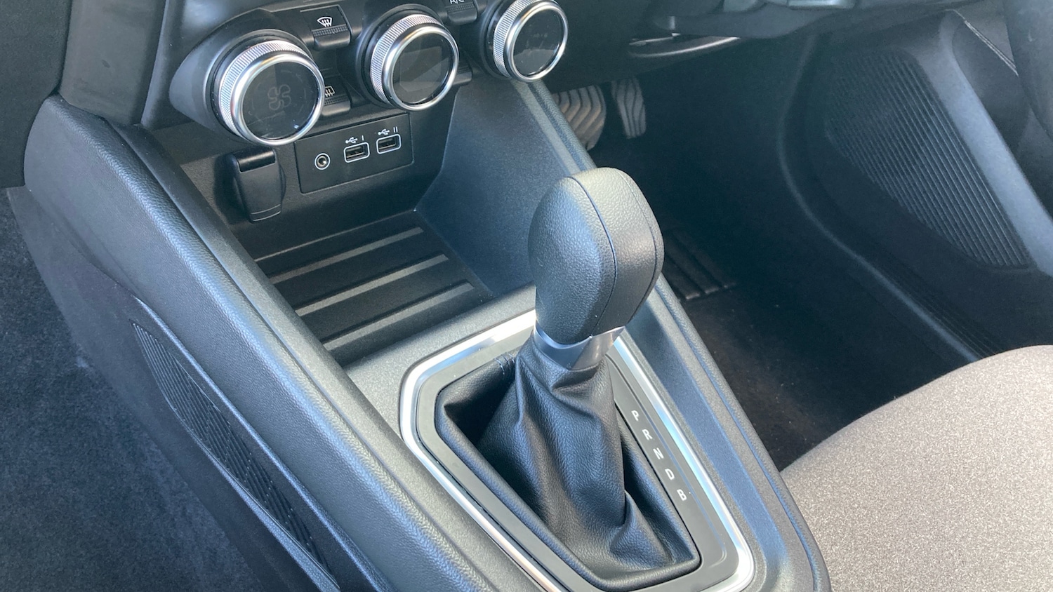 Used Renault Clio 2023 for sale - 76505503: Photo 13