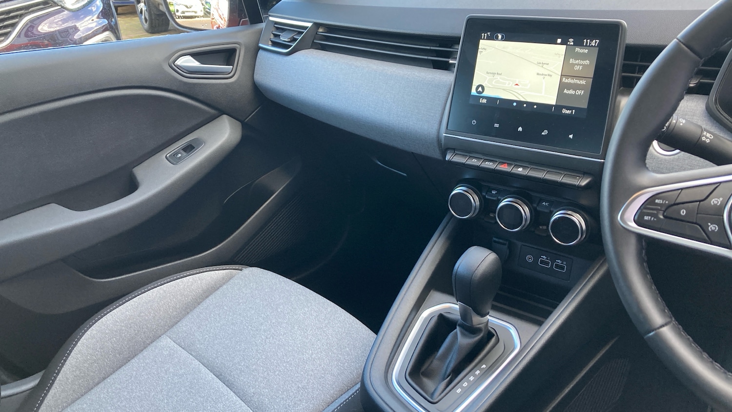 Used Renault Clio 2023 for sale - 76505503: Photo 14