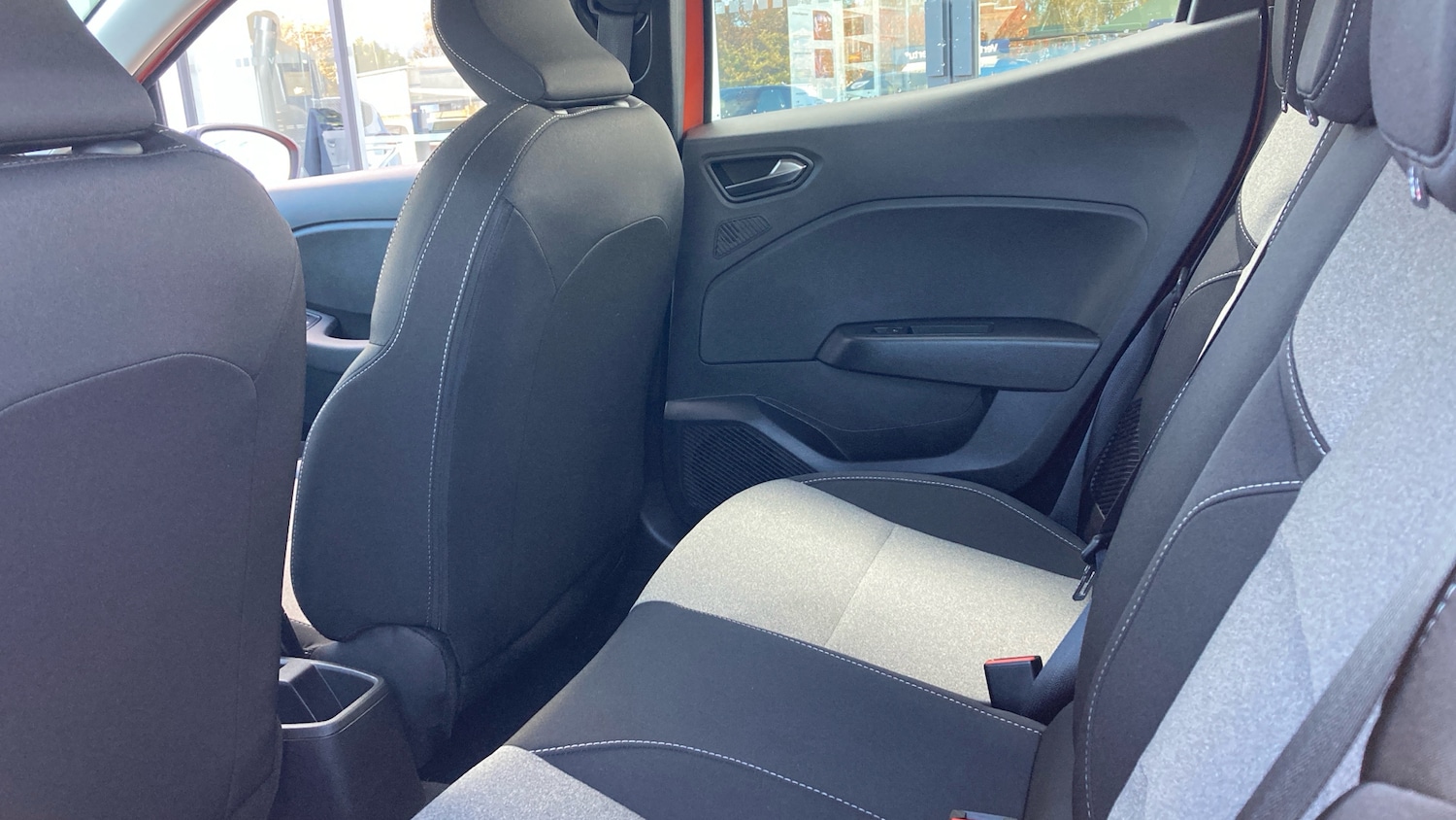 Used Renault Clio 2023 for sale - 76505503: Photo 16