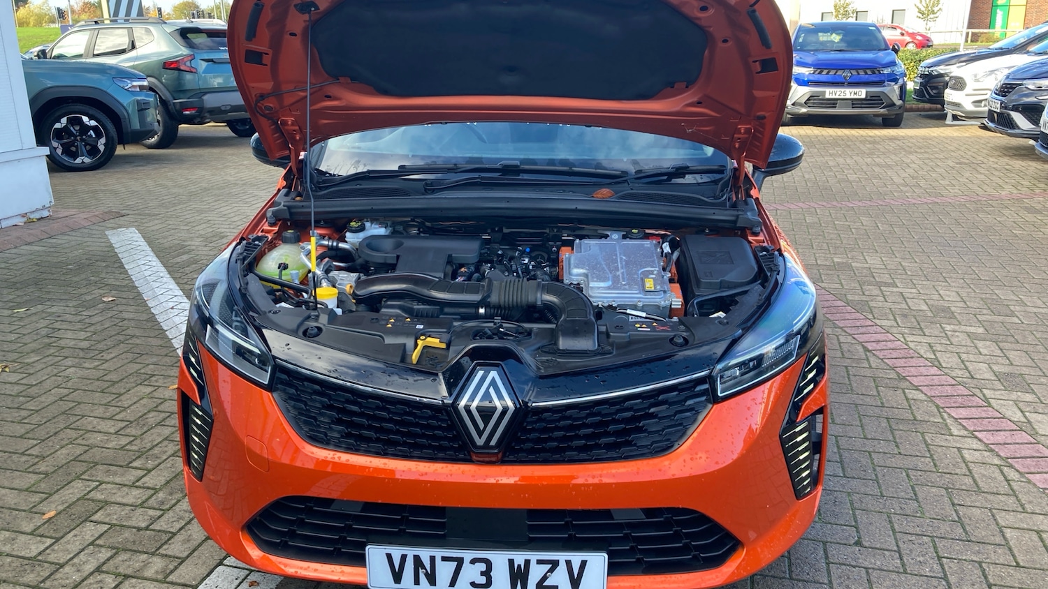 Used Renault Clio 2023 for sale - 76505503: Photo 8