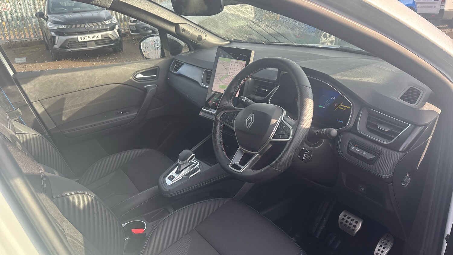 Used Renault Other 2024 for sale - 77353455: Photo 11