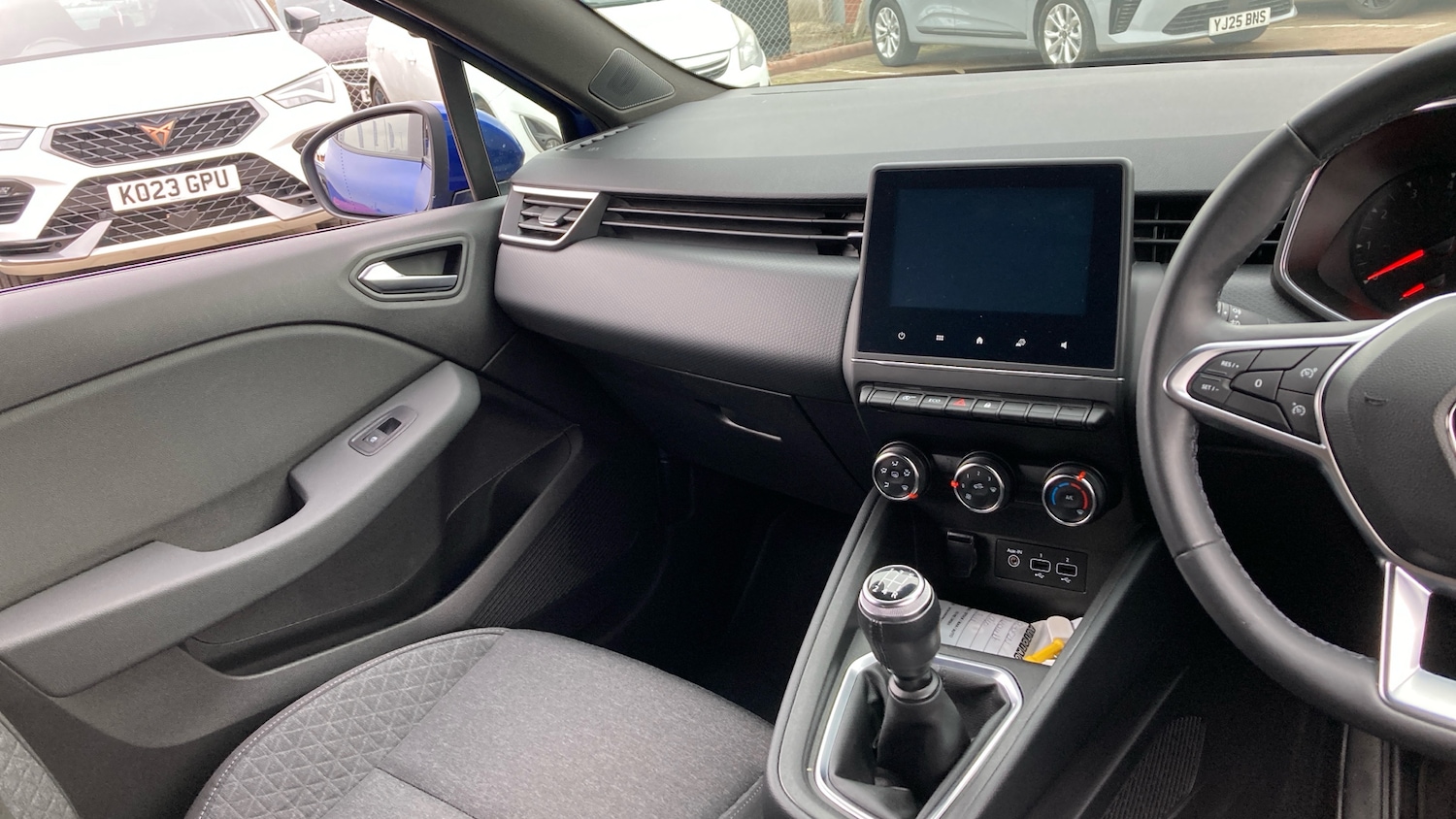 Used Renault Clio 2020 for sale - 76450273: Photo 14