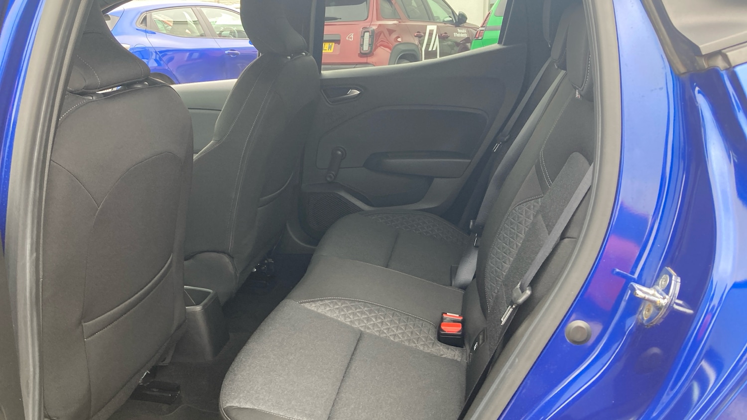 Used Renault Clio 2020 for sale - 76450273: Photo 16