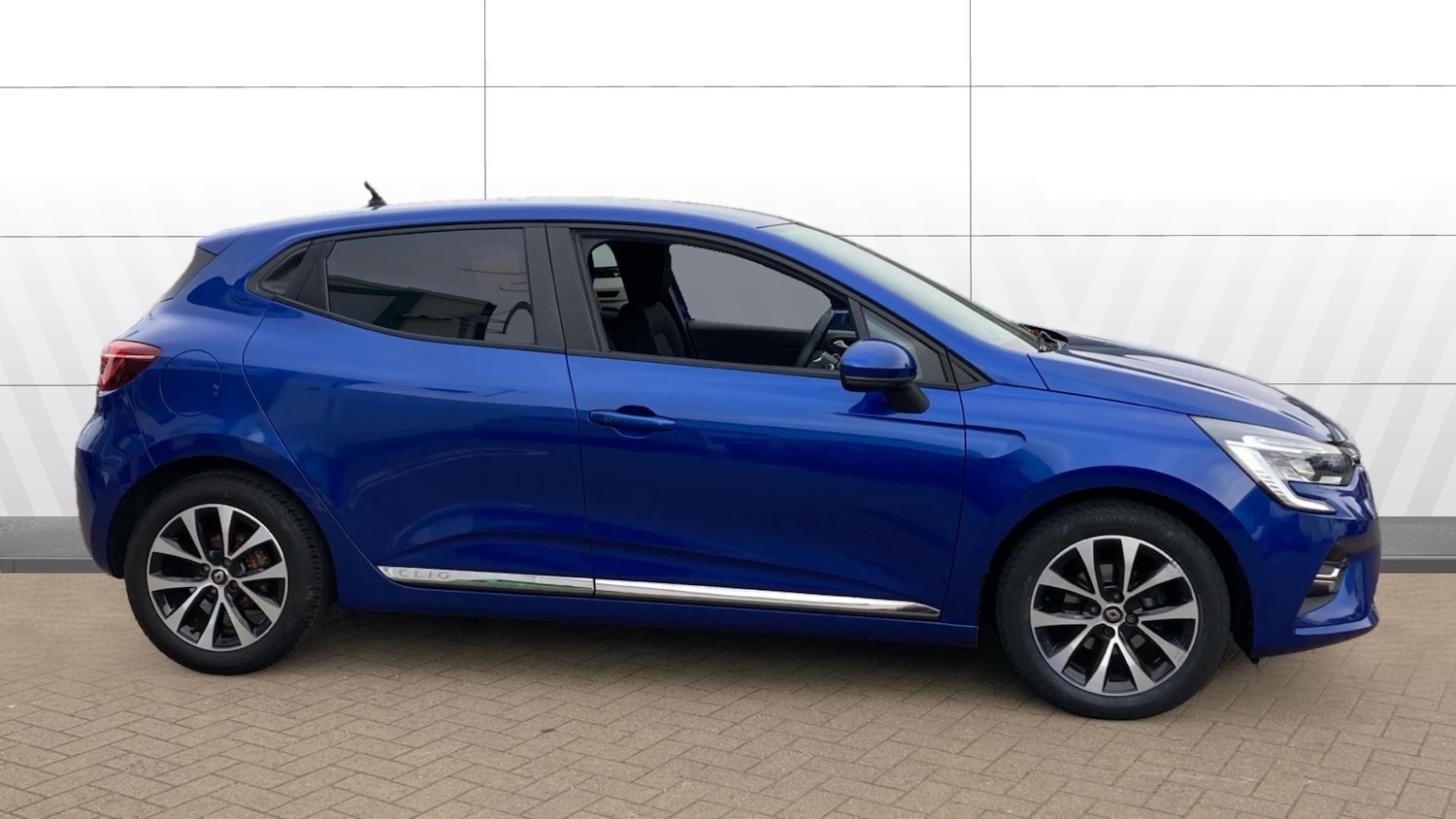 Used Renault Clio 2020 for sale - 76450273: Photo 5