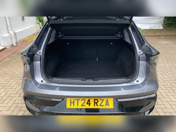 Used Renault Other 2024 for sale - 78802076: Photo